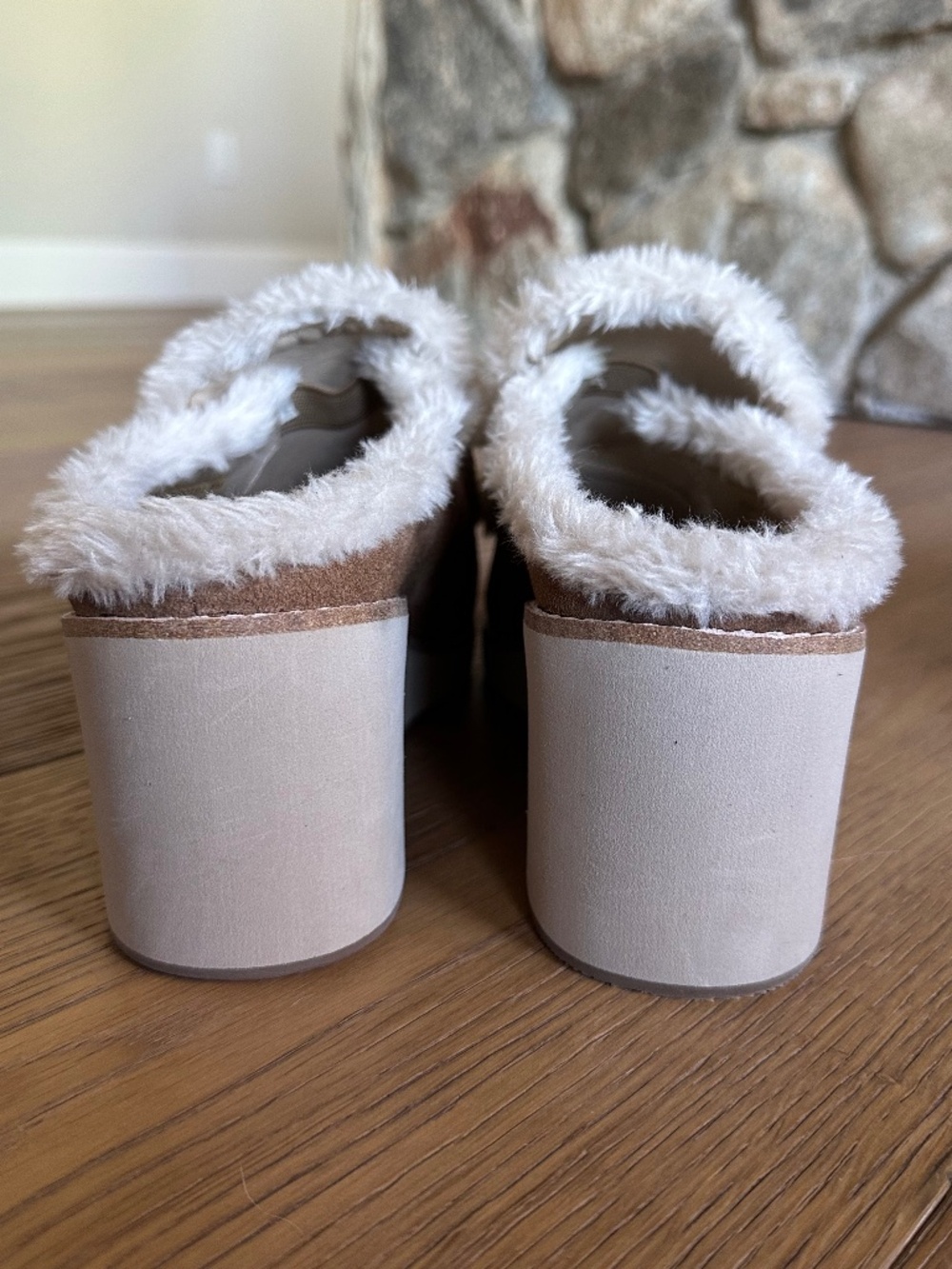 Donald Pliner Jackpot Brown Leather Faux Shearling Mule Size 8 - Picture 7 of 13